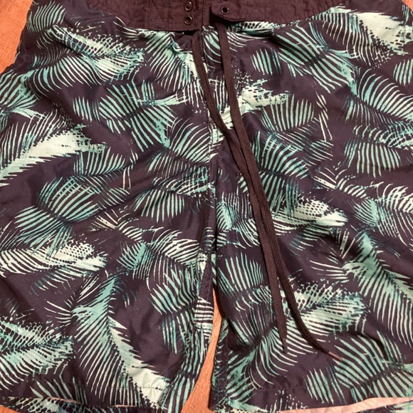 Men’s Bathing suits - Picture 2 of 8